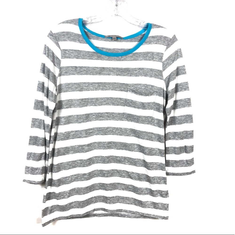 GAP Gray and White Stripe Long Sleeve Tee